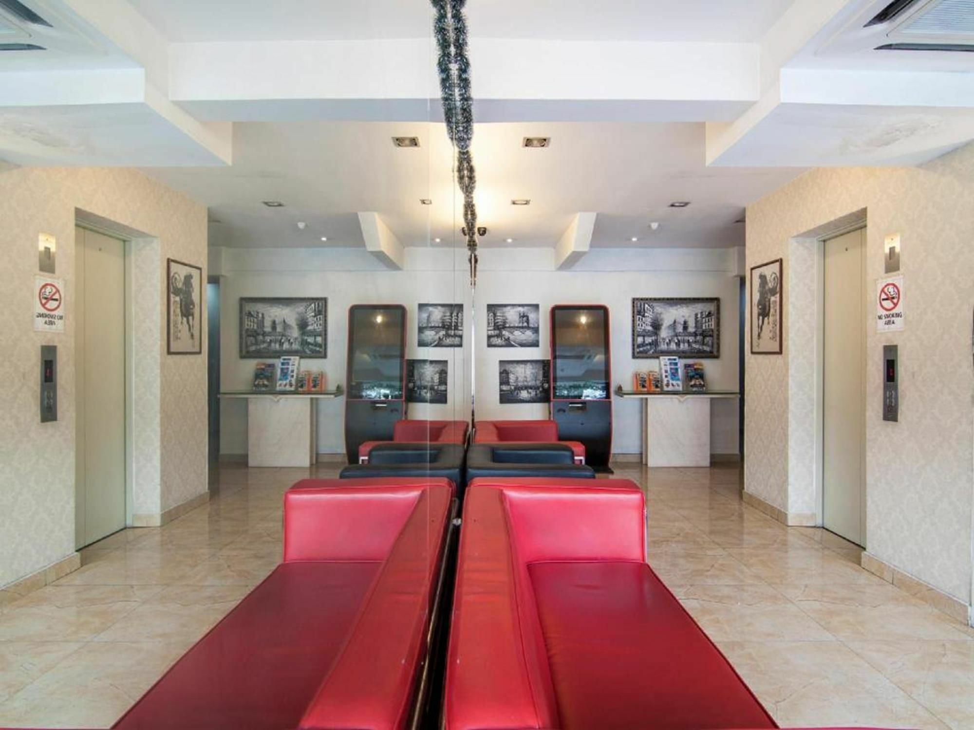 I-Hotel Куала Лумпур Екстериор снимка