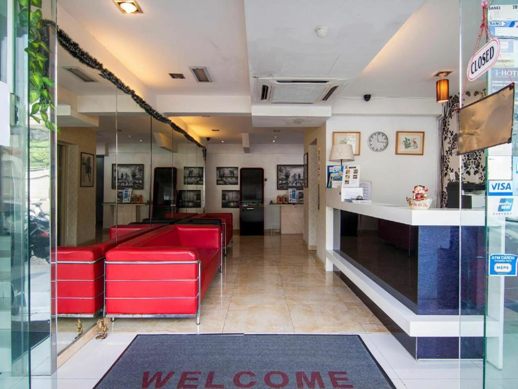 I-Hotel Куала Лумпур Екстериор снимка